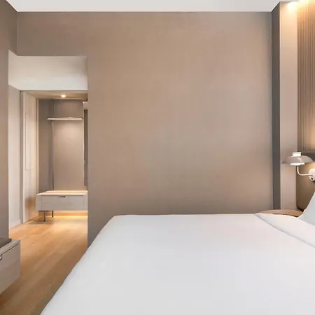 Ac By Marriott Clodio
