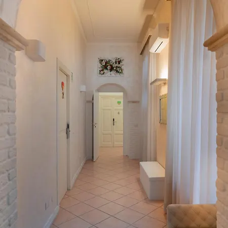 Domus Premuda *