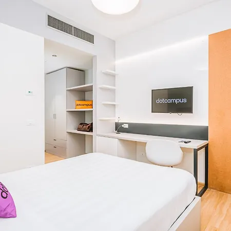 Dotcampus Center Hotel