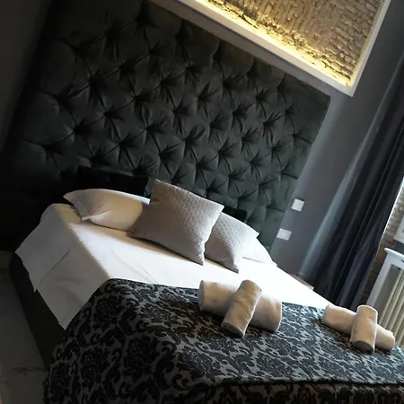 Rhome Luxury Bed & Breakfast *