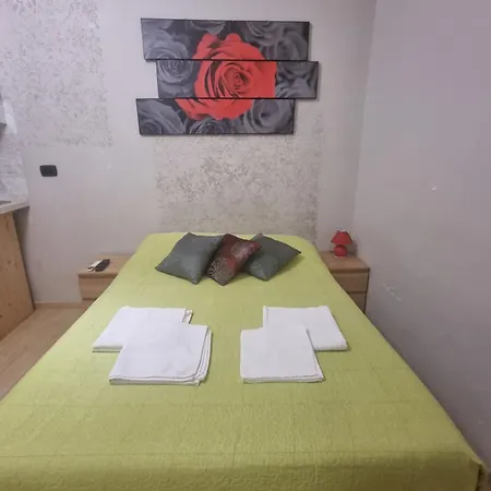 Bed & Breakfast Red Rose *