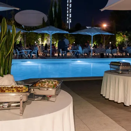 Cristoforo Colombo Hotel 4*