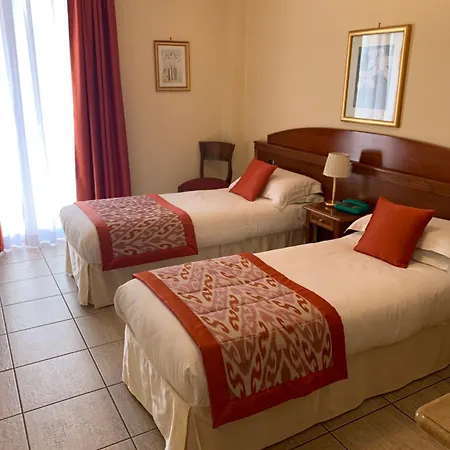 Marini Park Hotel 3*