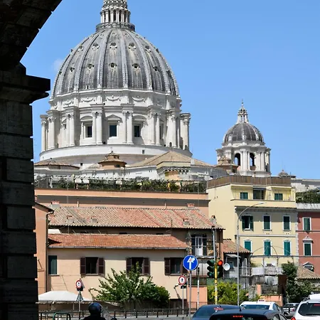 Vatican Giulia Bed & Breakfast 2*