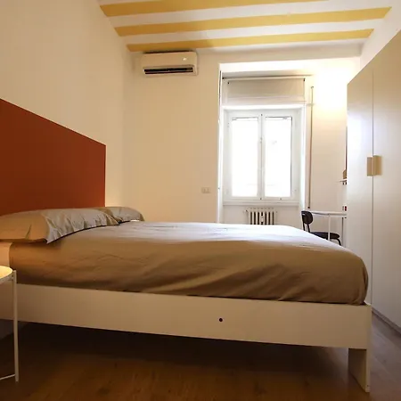 Garbatella 2br House Apartment