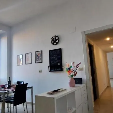 Apartament Casa Linda *