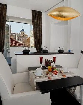 Relais La Maison De Luxe 2*