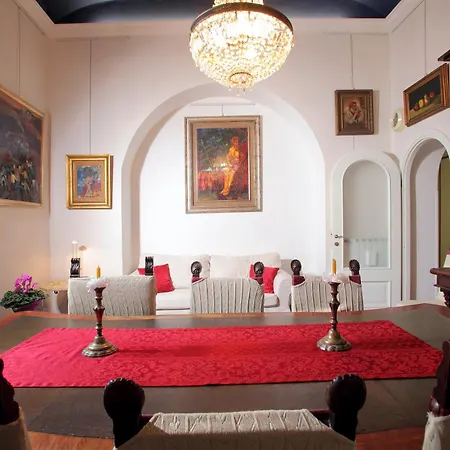 Apartment D'epoca Colosseo Art Gallery