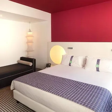 The Caesar Hotel 4*