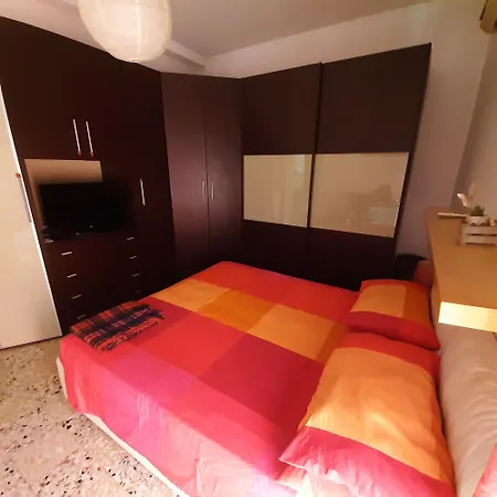 Apartment - Metro C