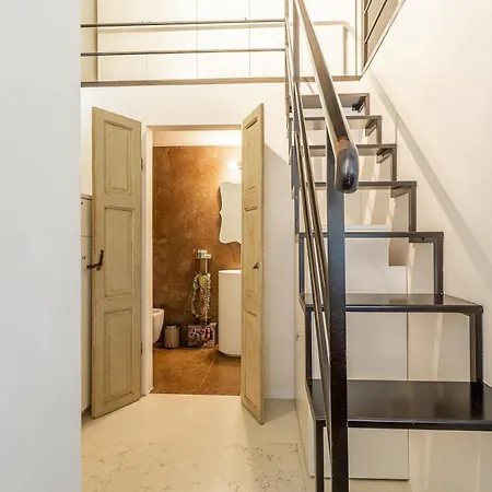 Iflat Pantheon Elegant 3-bedroom *