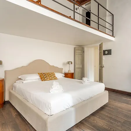 Iflat Pantheon Elegant 3-bedroom Roma