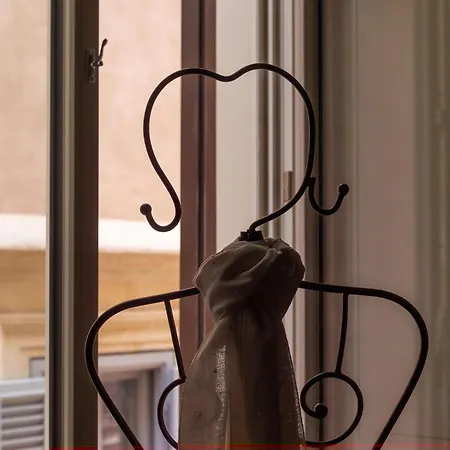 Iflat Pantheon Elegant 3-bedroom Apartamento Roma