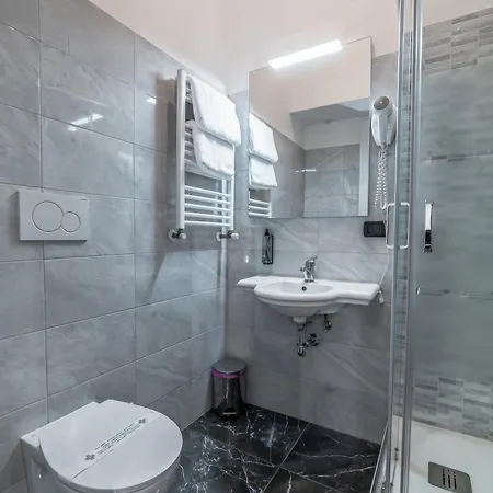 In - Termini Train Station Bed & Breakfast Roma