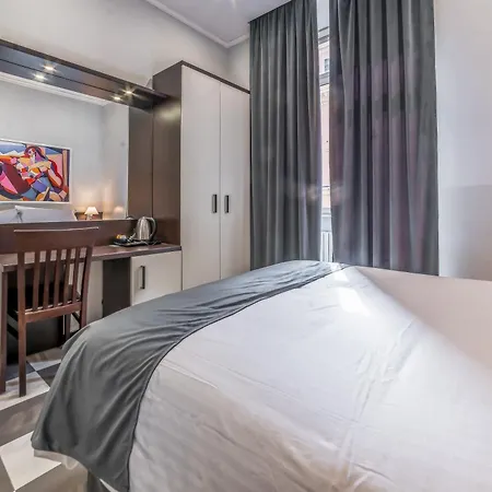 Bed & Breakfast In - Termini Train Station Roma