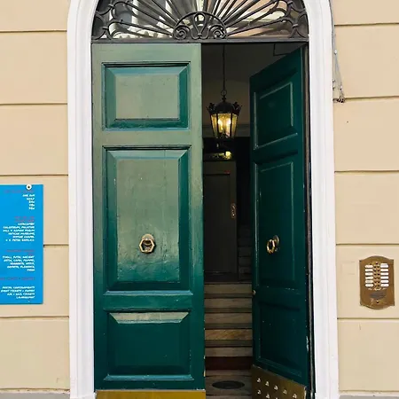 Apartment Via Napoli Rome