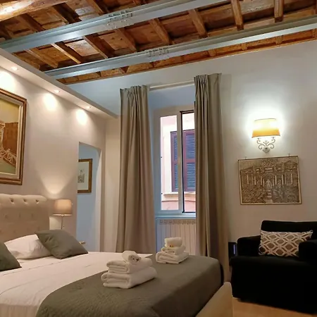 Fontana Di Trevi - Historic Center Apartment