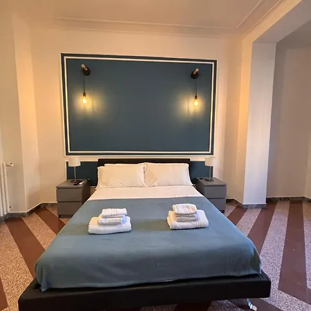 The Place Strozzi Appartement Rome