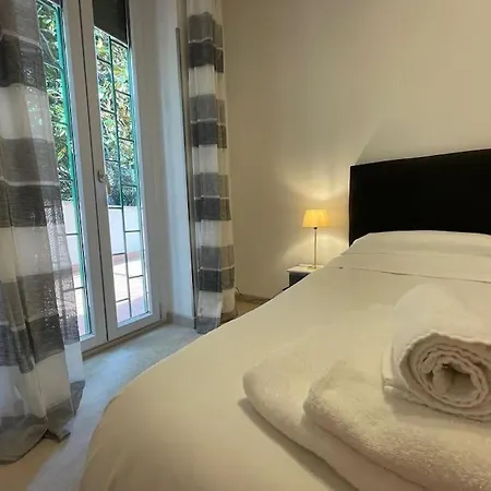 Spacious And Bright Apartament *