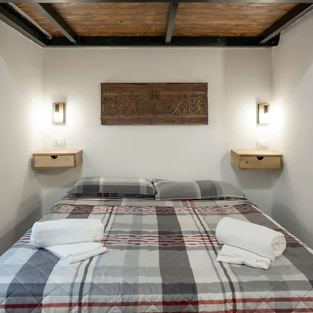 Domus Capocci - Rione Monti