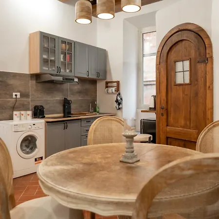 Domus Capocci - Rione Monti Apartment Rome