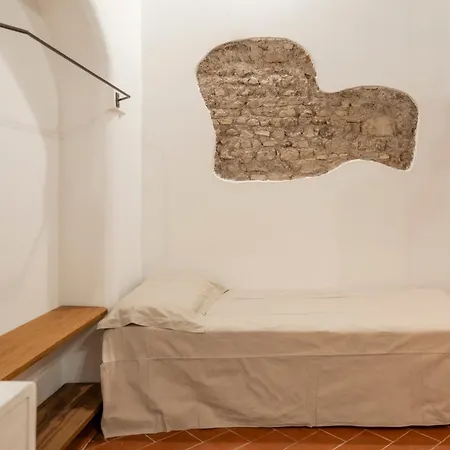 Domus Capocci - Rione Monti