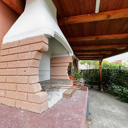 Holiday home Oasi Di Pina Rome