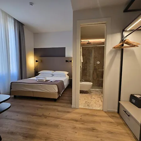 Hotel Porta Pia
