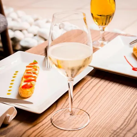 Le Meridien Visconti Hotel