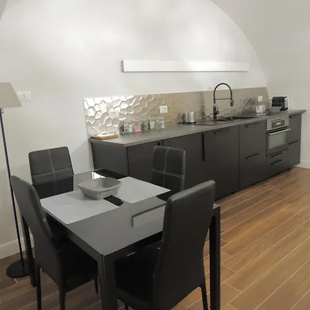 Le Piccole Lune Di Monti Apartment *