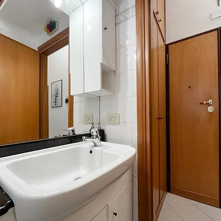 Castani Apartament *