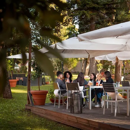 Hotel Garden Area Eur