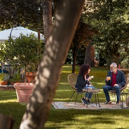 Garden Area Eur Hotel