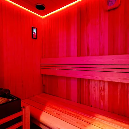 Bed Cinecittadue *