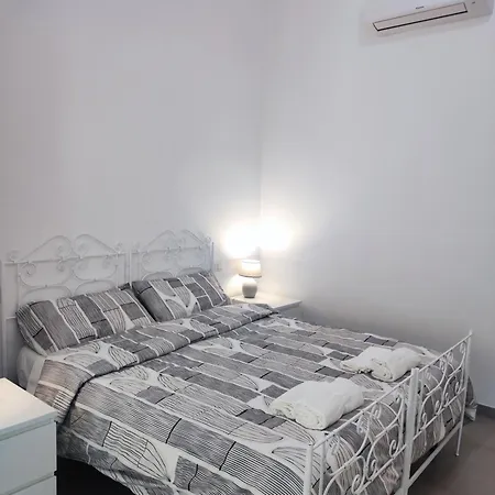 Appartamento A San Lorenzo Netsuhe Roma
