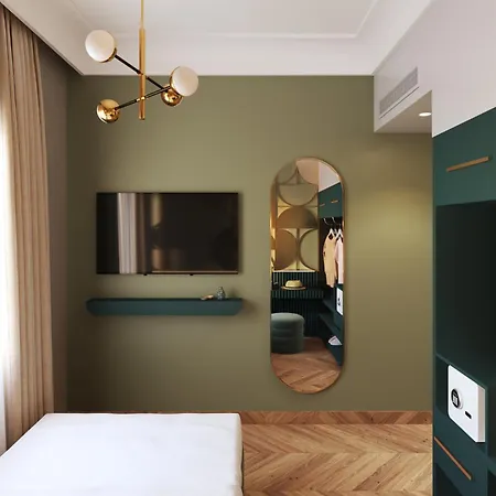 Je 4* Rome