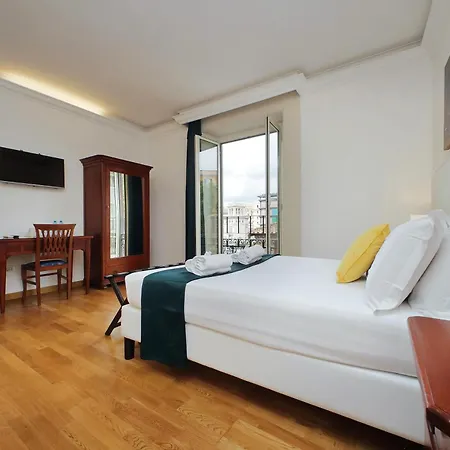 Romulus Affittacamere 3*