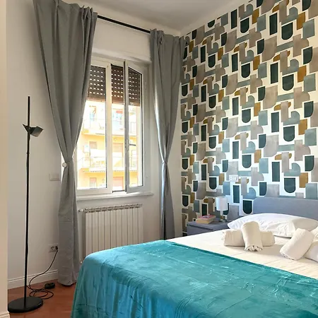 Holiday home Holidays Palumbo Rome