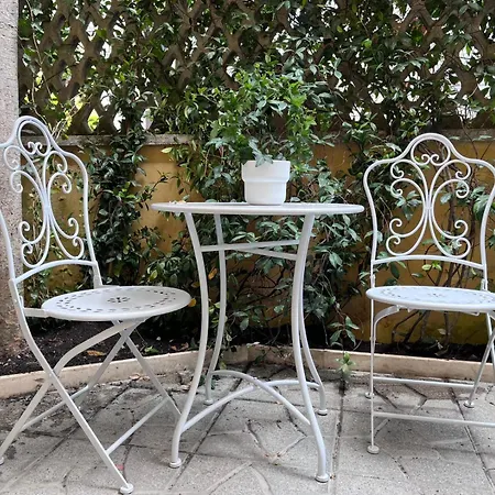 Giorgina Garden&rooms Bed & Breakfast