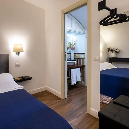 Apartment Le Piccole Lune Di Monti Rome