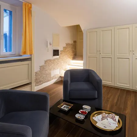 Le Piccole Lune Di Monti Apartment *