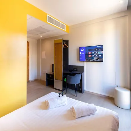 Tuscolana San Giovanni Hotel Rzym