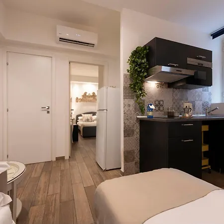 Guest house Popolo & Flaminio Rooms 3*