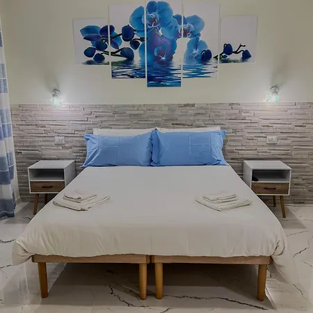 Little Gardens Guest house *