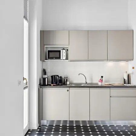 Limehome Via Fortebraccio Apartmán *