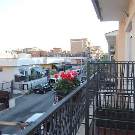Guest house Little Gardens *