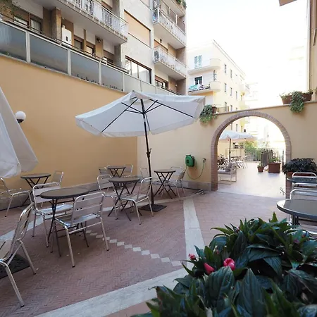 Osimar Hotel 3*
