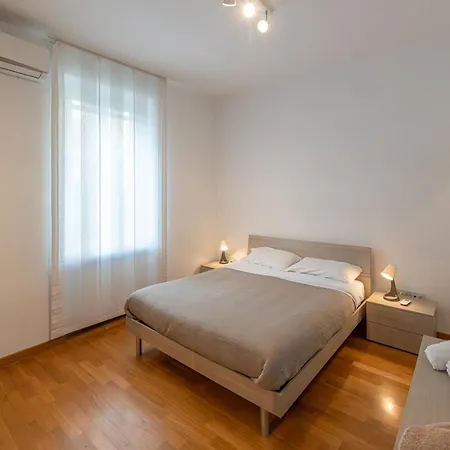 Domus Scipioni Apartment *