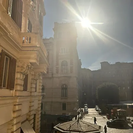 Ah Montecitorio * Rome