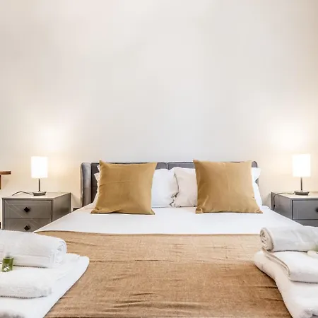 Bbhome Eleganza E Comfort Unico In San Giovanni District Rome